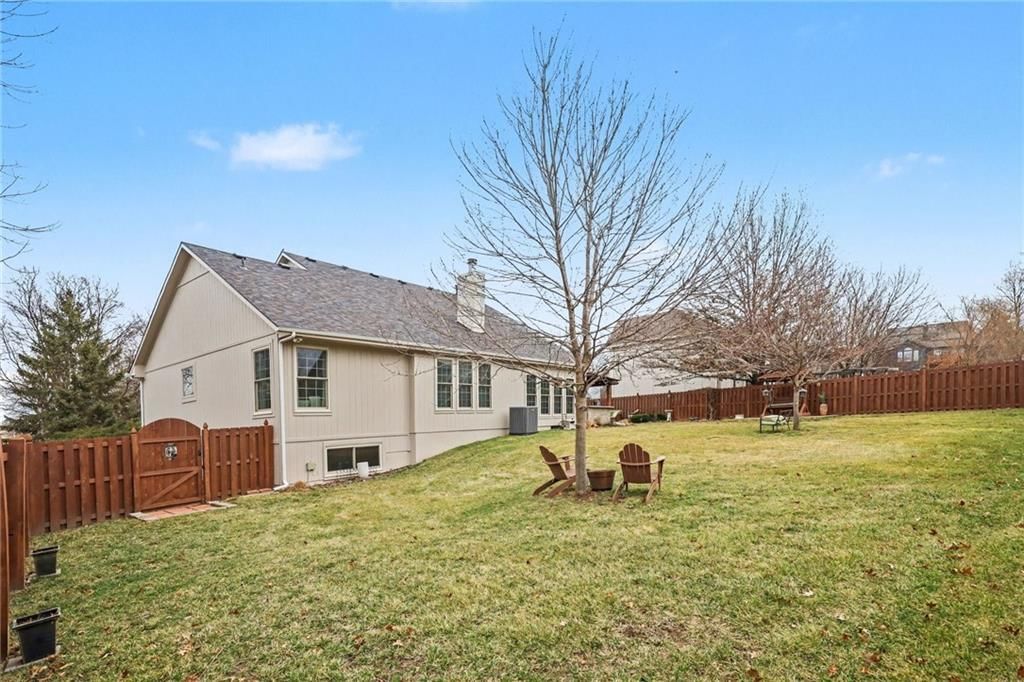 5019 Mccoy Street — photo 25