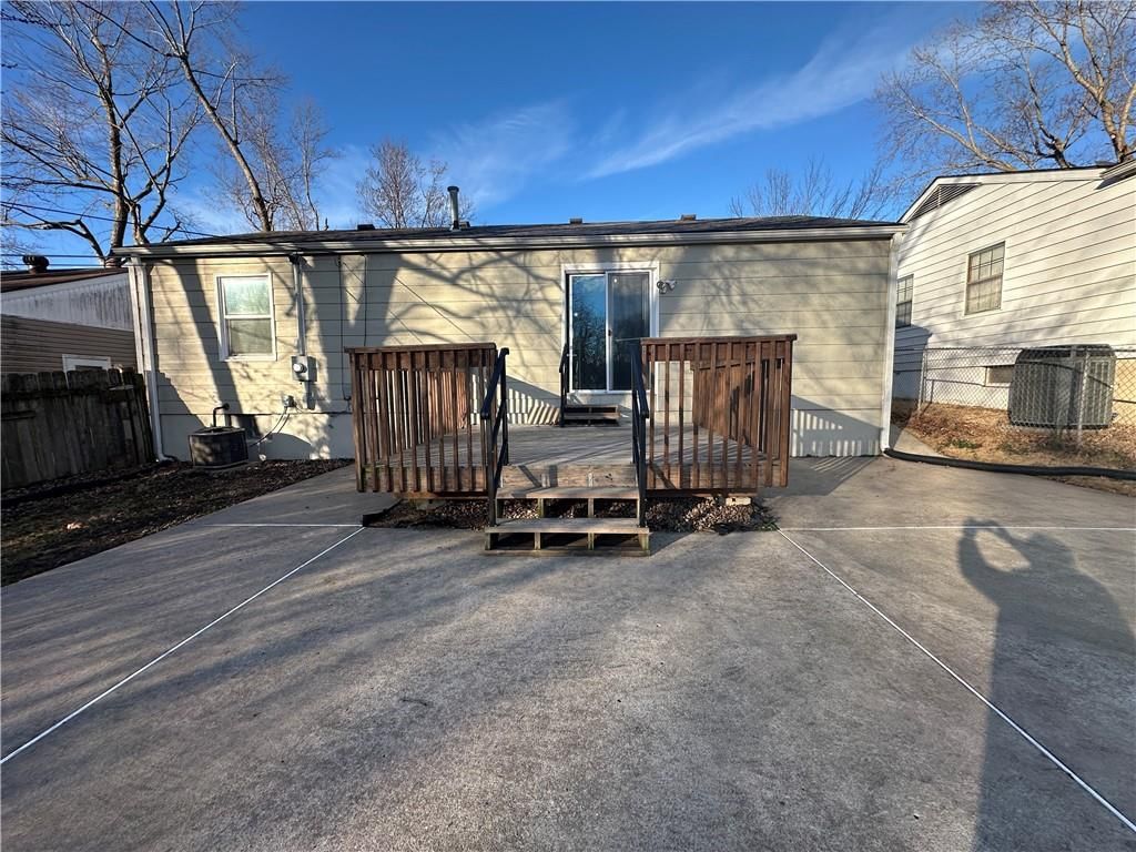 1319 S Crane Street — photo 16