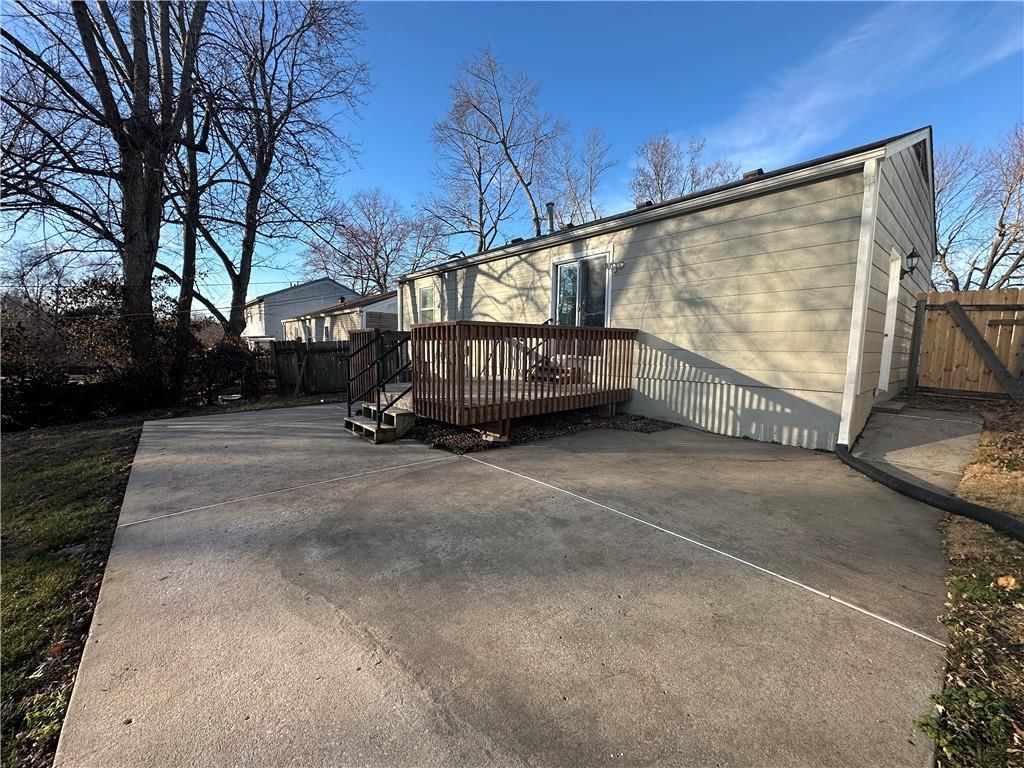 1319 S Crane Street — photo 18