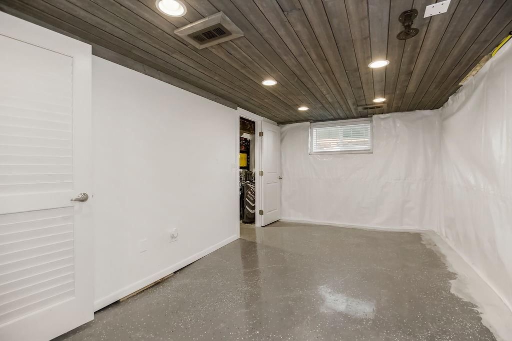 6227 Valley Road — photo 23