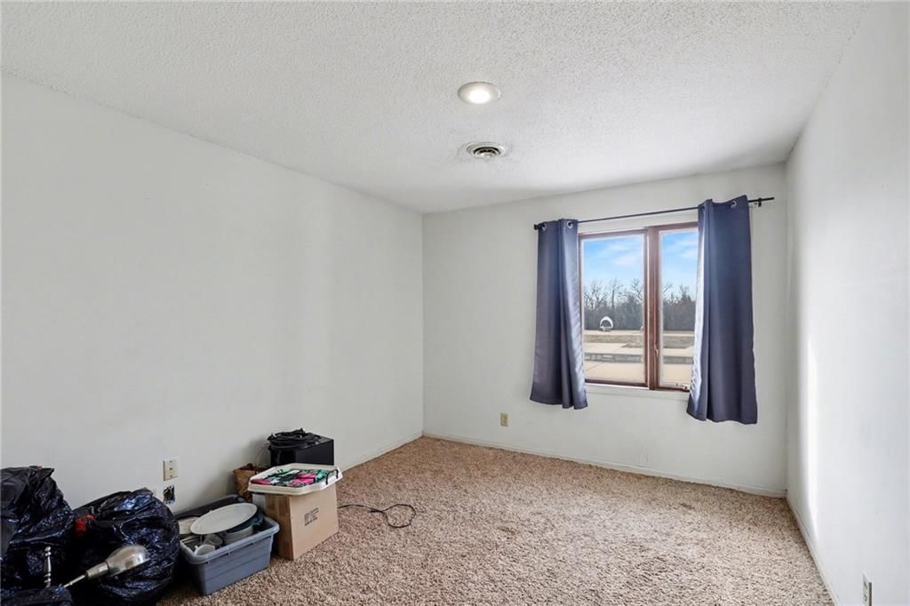 12100 Hedge Lane Terrace — photo 22