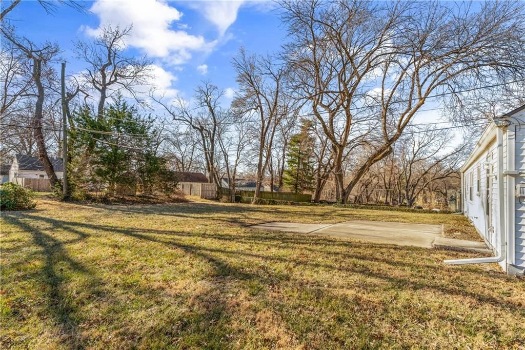 7657 High Drive — photo 17