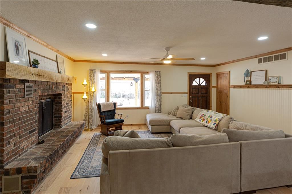 1440 S 145 Road — photo 9
