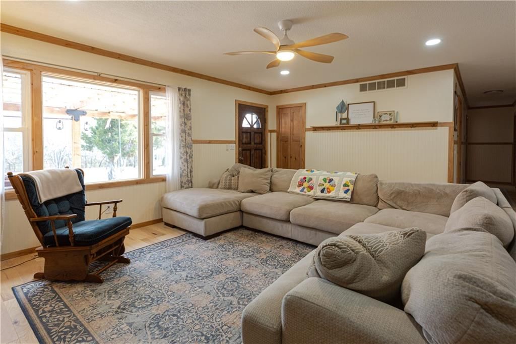 1440 S 145 Road — photo 10