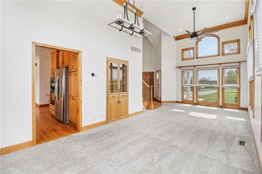 16374 Lake Point Drive — photo 9