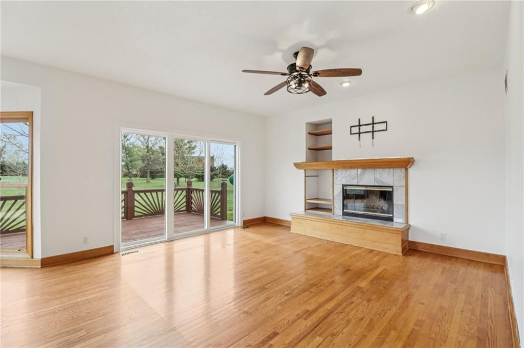 16374 Lake Point Drive — photo 16