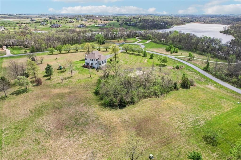16374 Lake Point Drive — photo 39