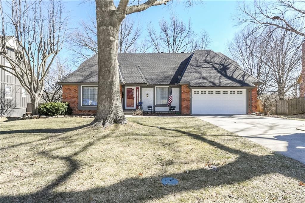10139 Earnshaw Street — photo 3