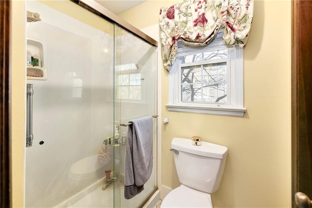10139 Earnshaw Street — photo 26