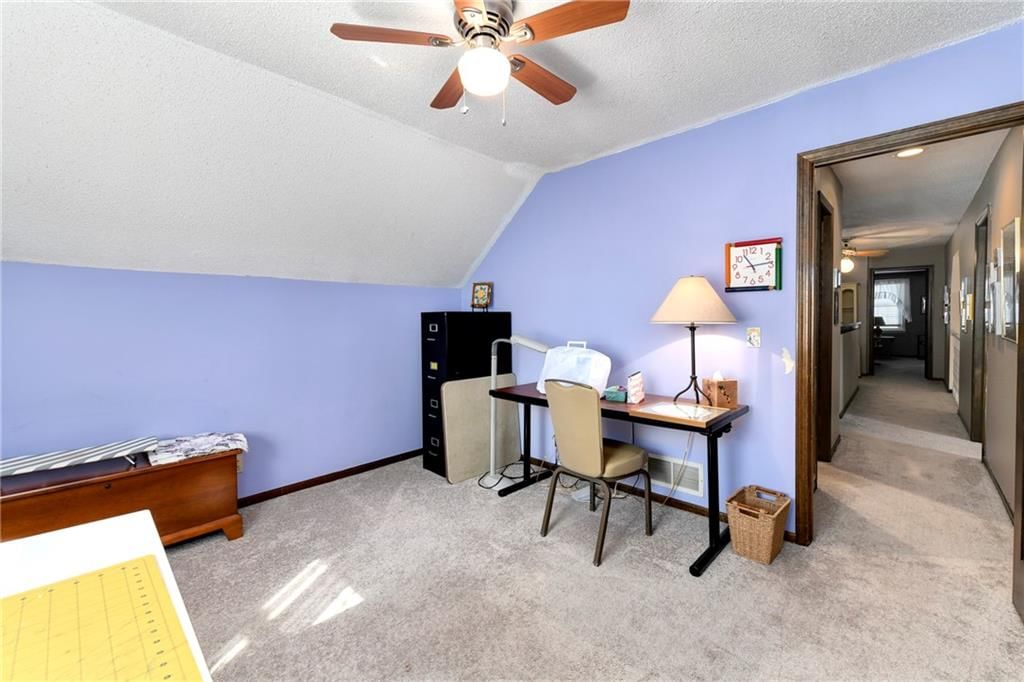 10139 Earnshaw Street — photo 33