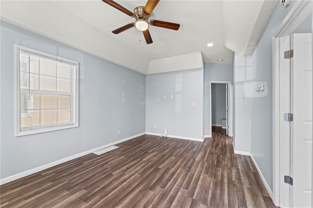 1022 Sandusky Avenue — photo 5