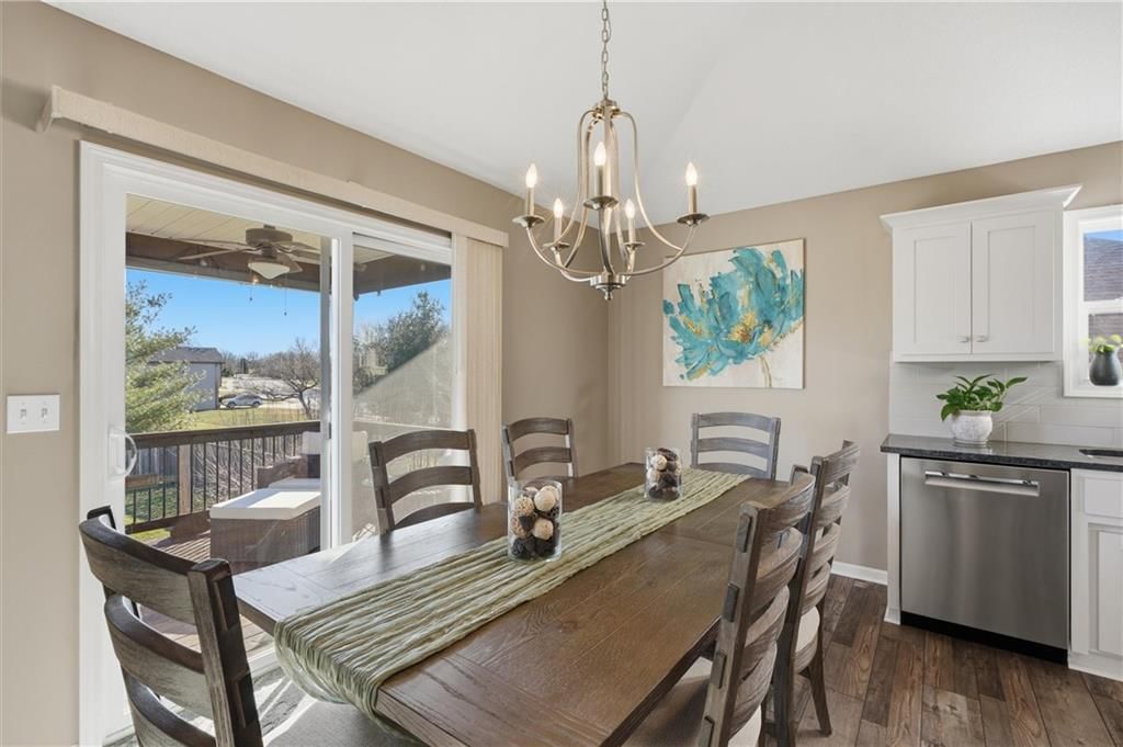 12311 N Wayne Avenue — photo 12