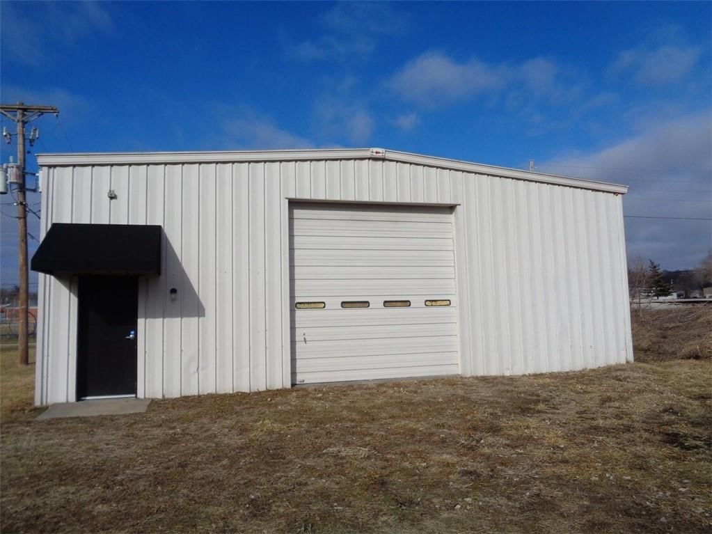 101 W Shrader Street — photo 2