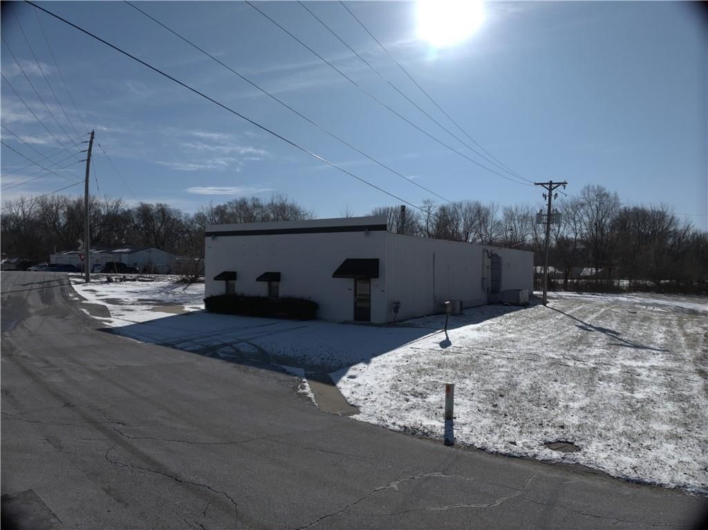 101 W Shrader Street — photo 9