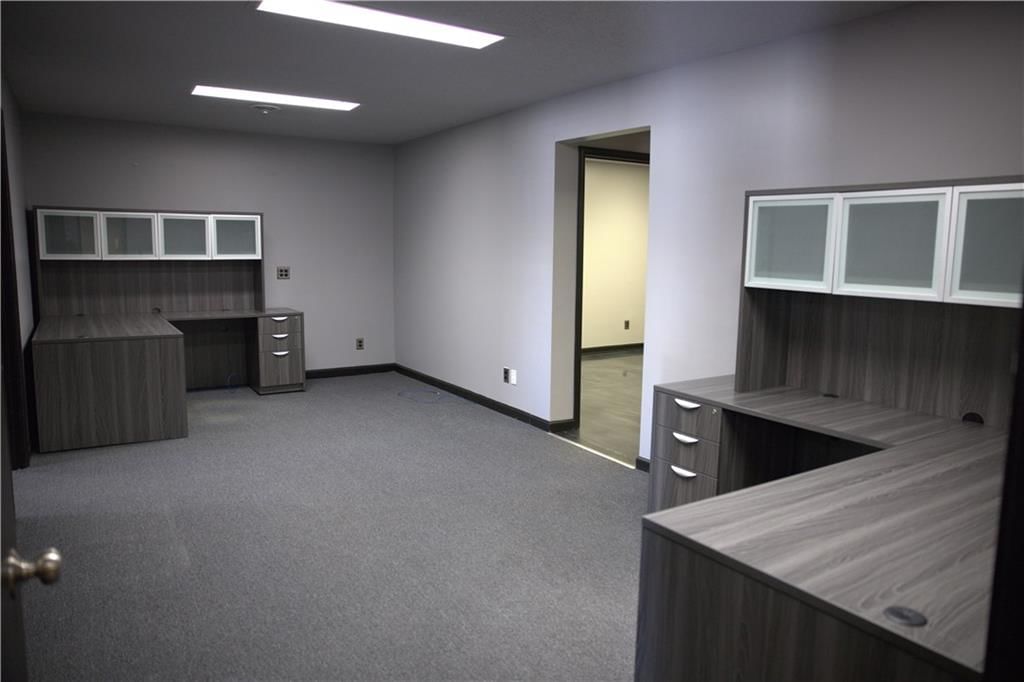 101 W Shrader Street — photo 21