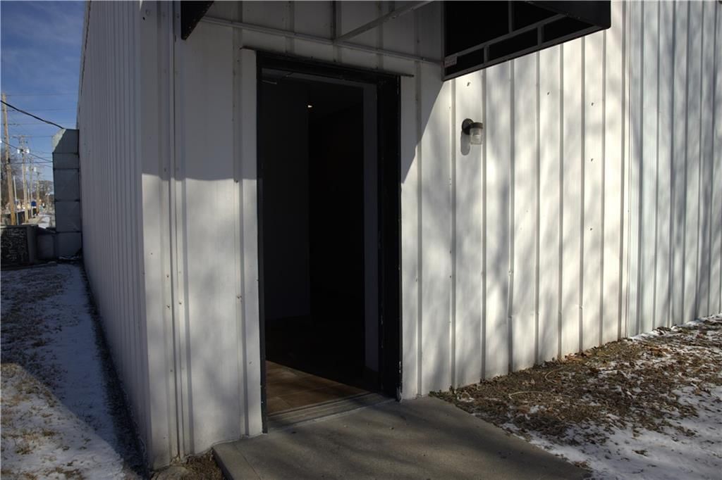 101 W Shrader Street — photo 46
