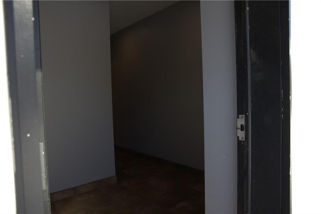 101 W Shrader Street — photo 47