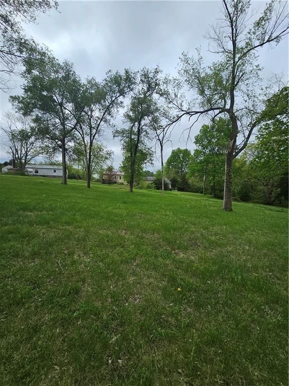 30740 W 83rd Street — photo 10