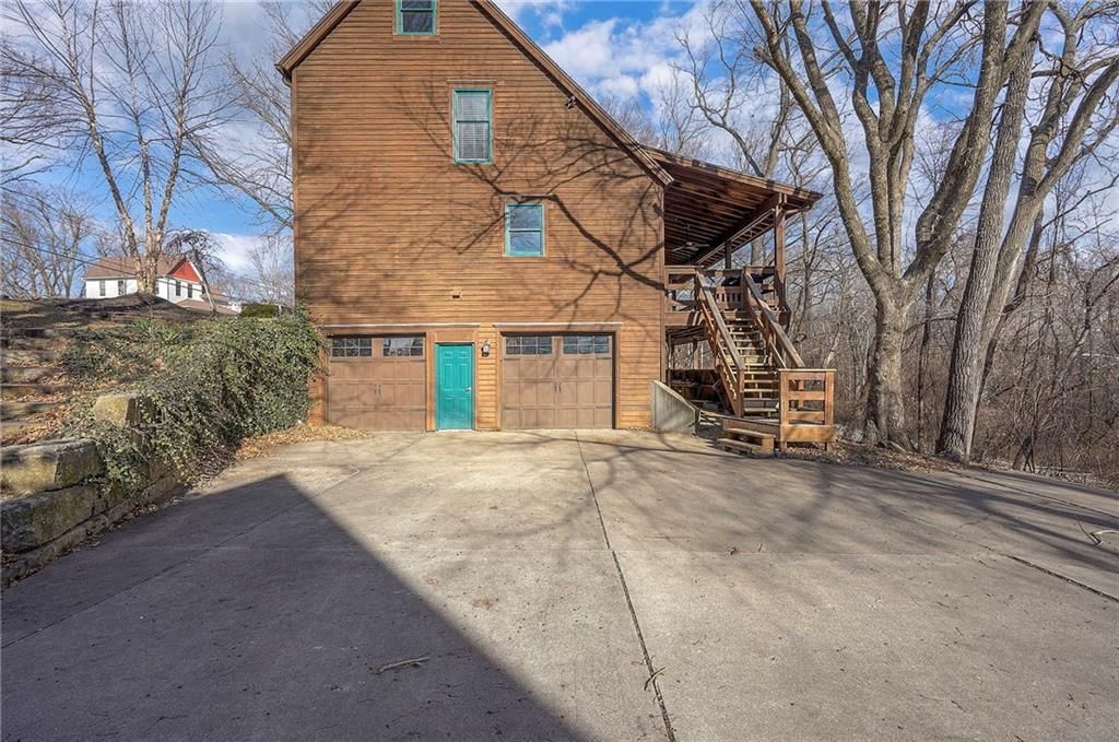 1323 Main Street — photo 45