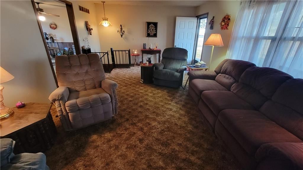 35333 W 287th Street — photo 3