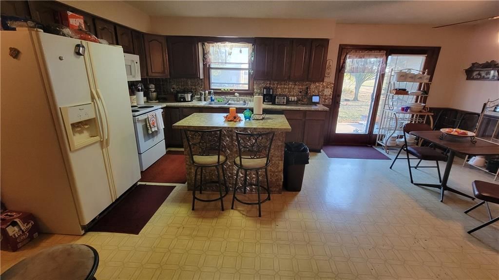 35333 W 287th Street — photo 9