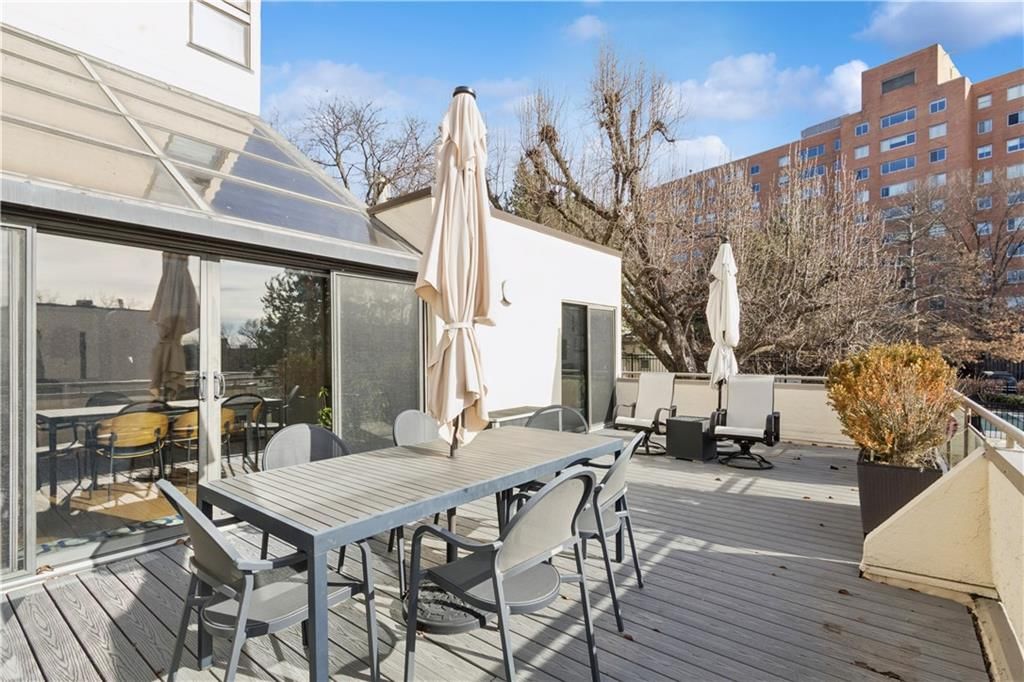 4549 Walnut Street — photo 30
