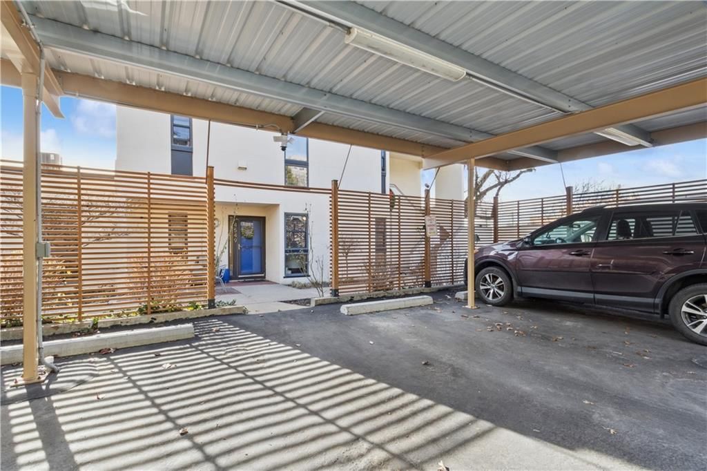 4549 Walnut Street — photo 33