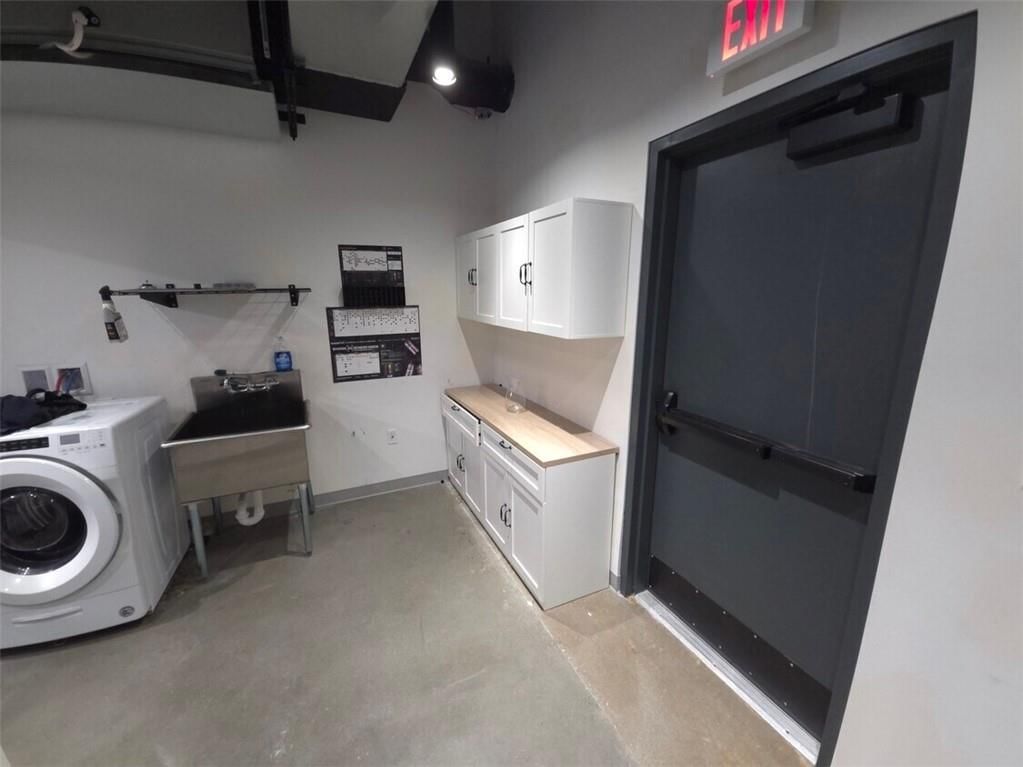 7510 N Oak Trafficway — photo 22