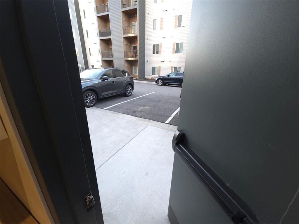 7510 N Oak Trafficway — photo 26