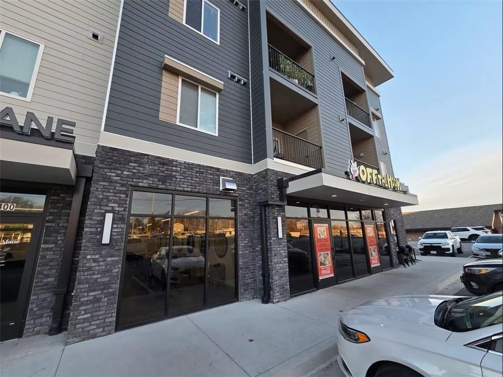 7510 N Oak Trafficway — photo 40