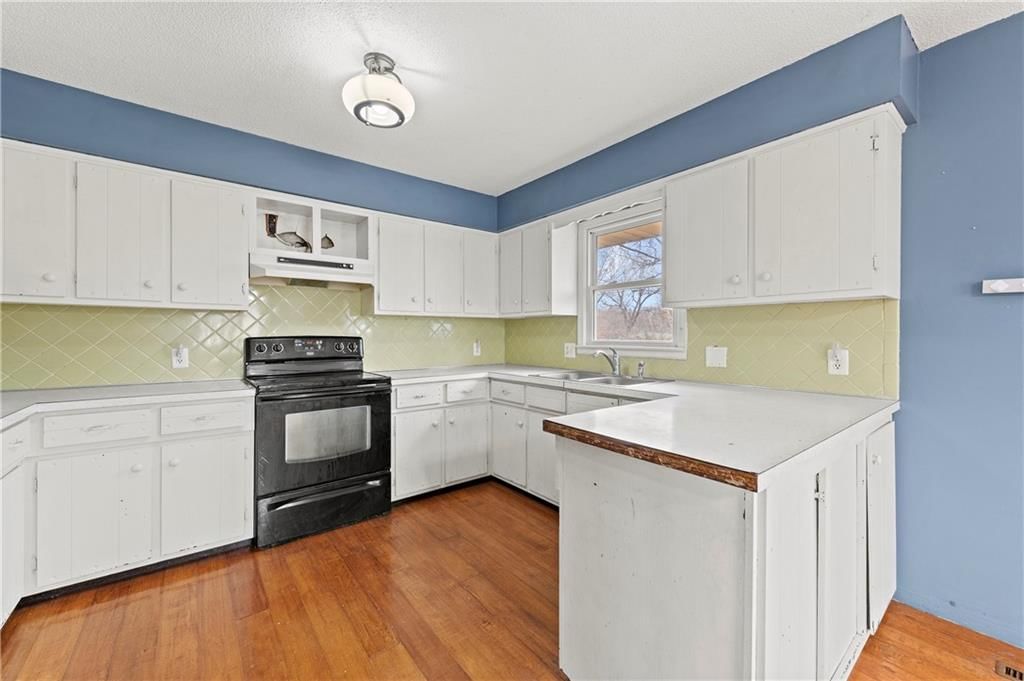 332 Matthews Lane — photo 11