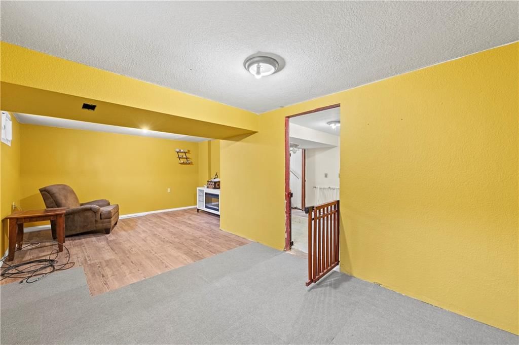 332 Matthews Lane — photo 25