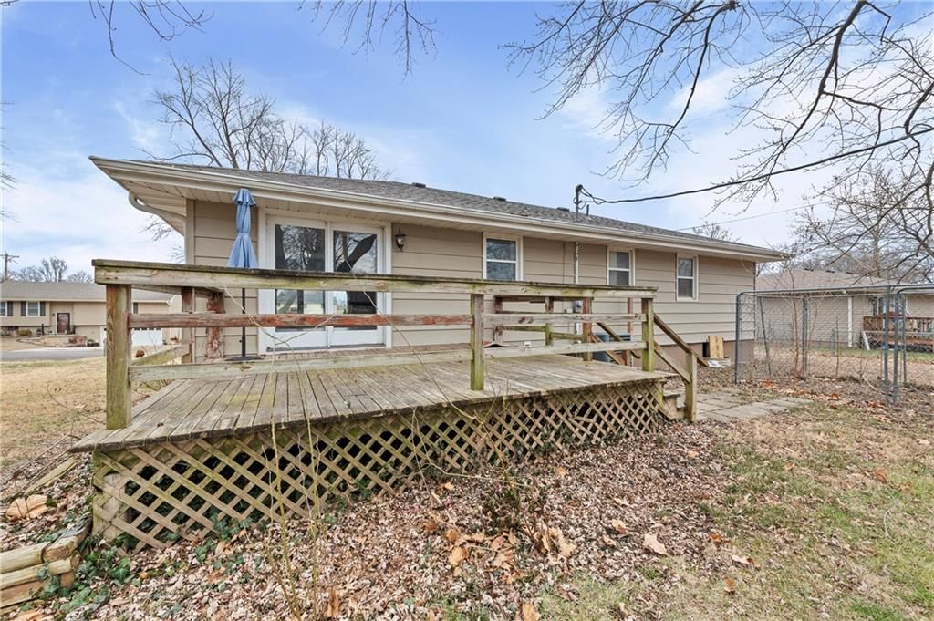 332 Matthews Lane — photo 30