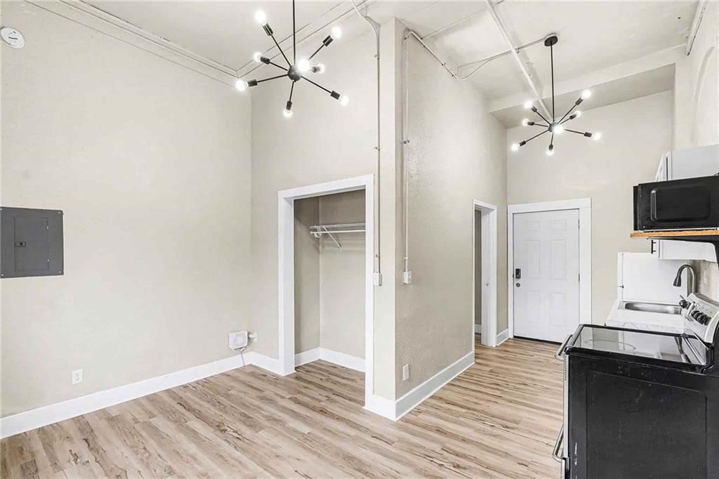 1302 Faraon Street — photo 15