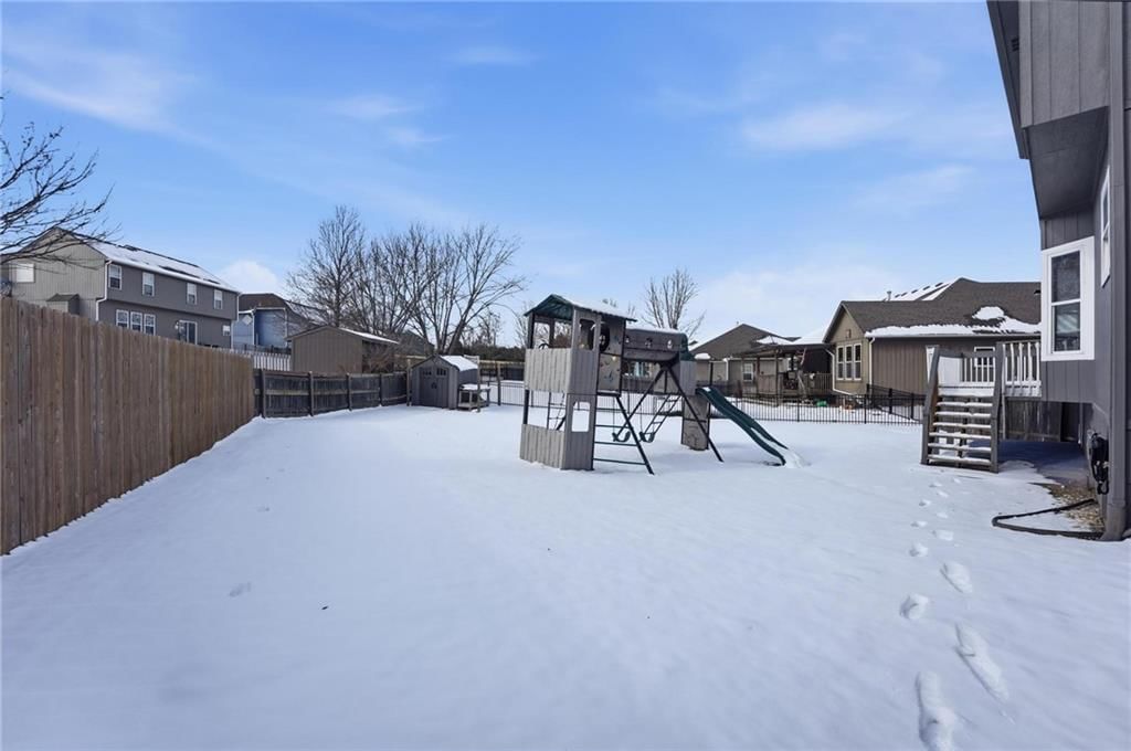 4502 N 121st Terrace — photo 32