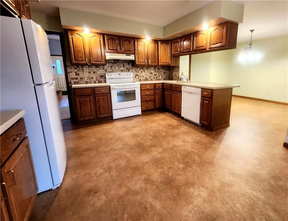 608 S 12 Terrace — photo 9