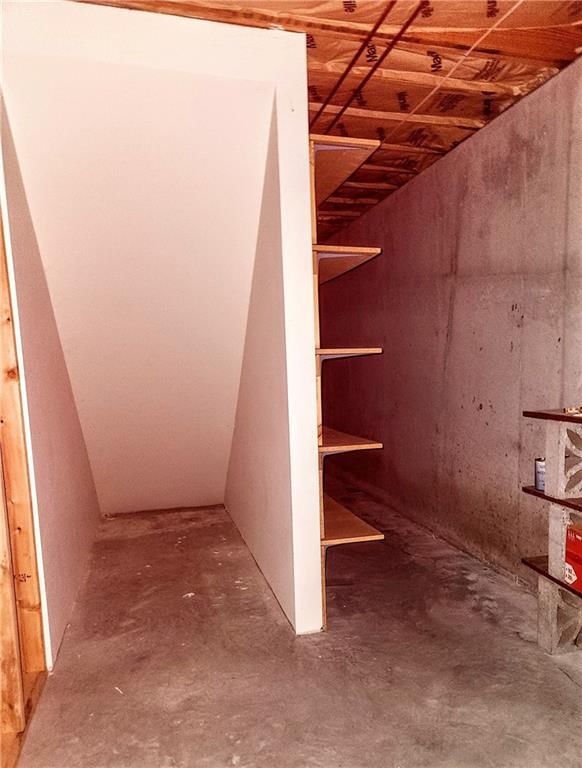 608 S 12 Terrace — photo 36