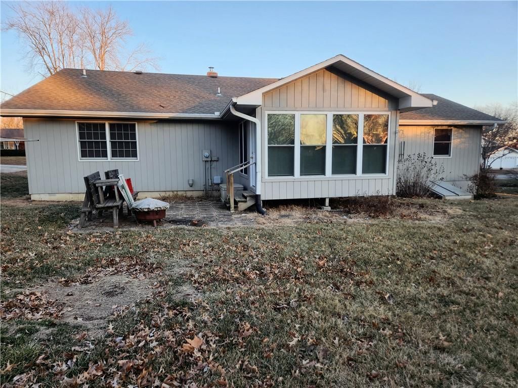608 S 12 Terrace — photo 40