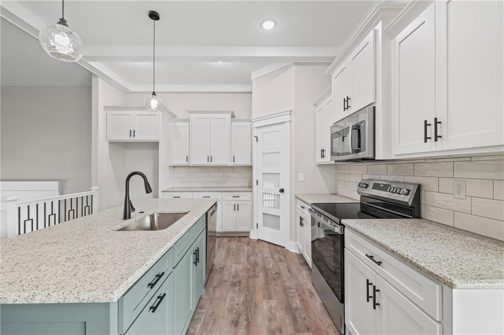 1901 Owen Drive — photo 9