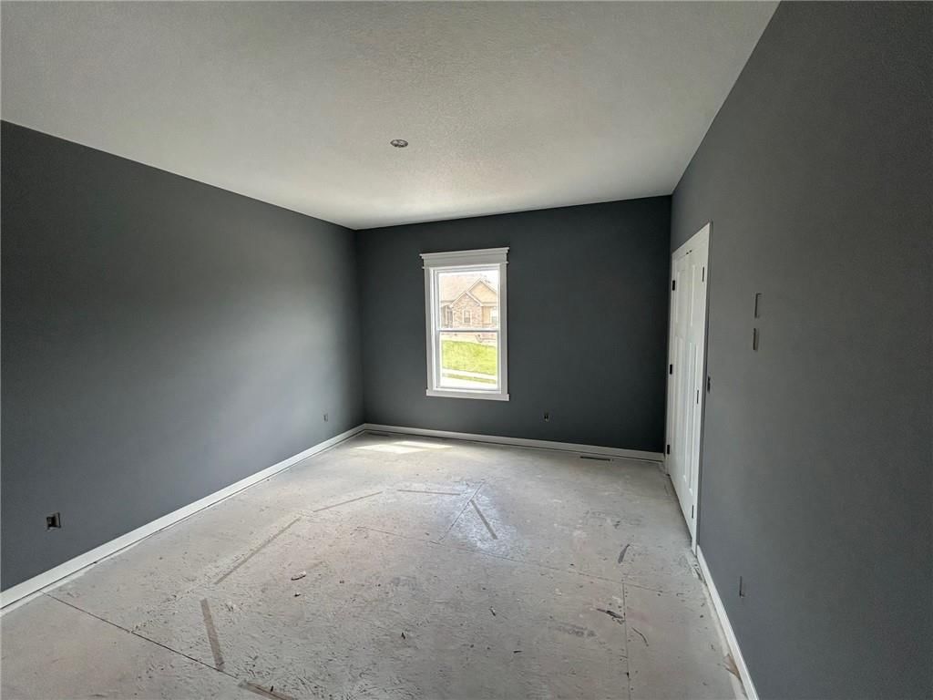 1901 Owen Drive — photo 32