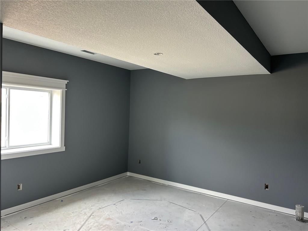 1901 Owen Drive — photo 38