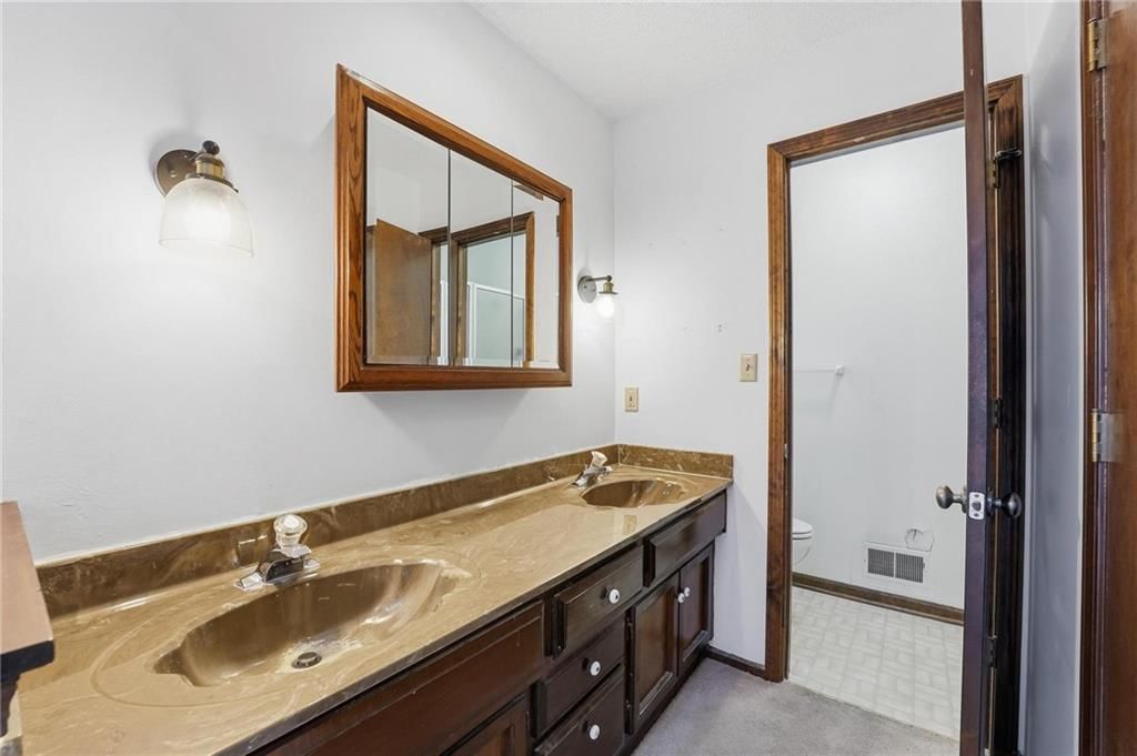 12824 W 82nd Street — photo 26