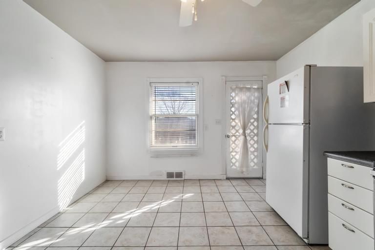 737 N Nettleton Avenue — photo 14