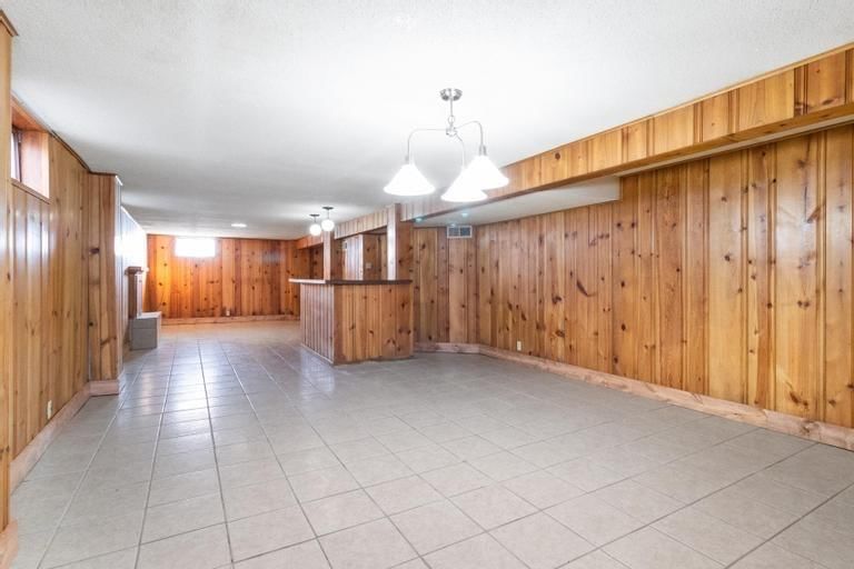 737 N Nettleton Avenue — photo 27