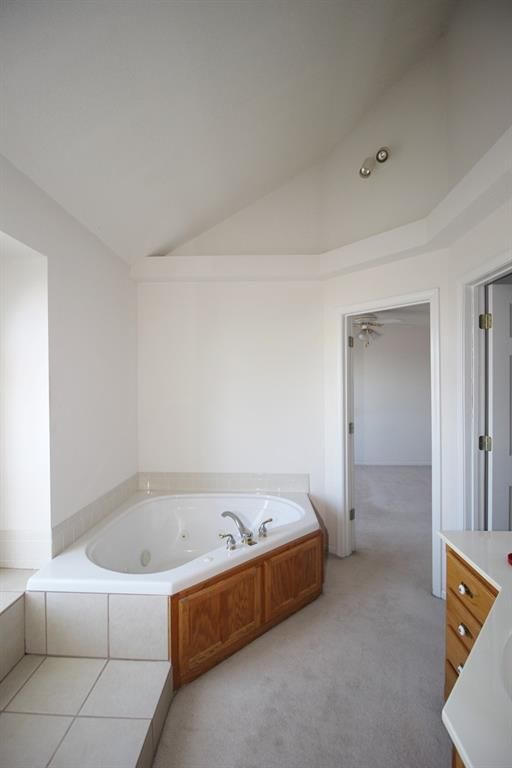 900 SW Shorthorn Drive — photo 15