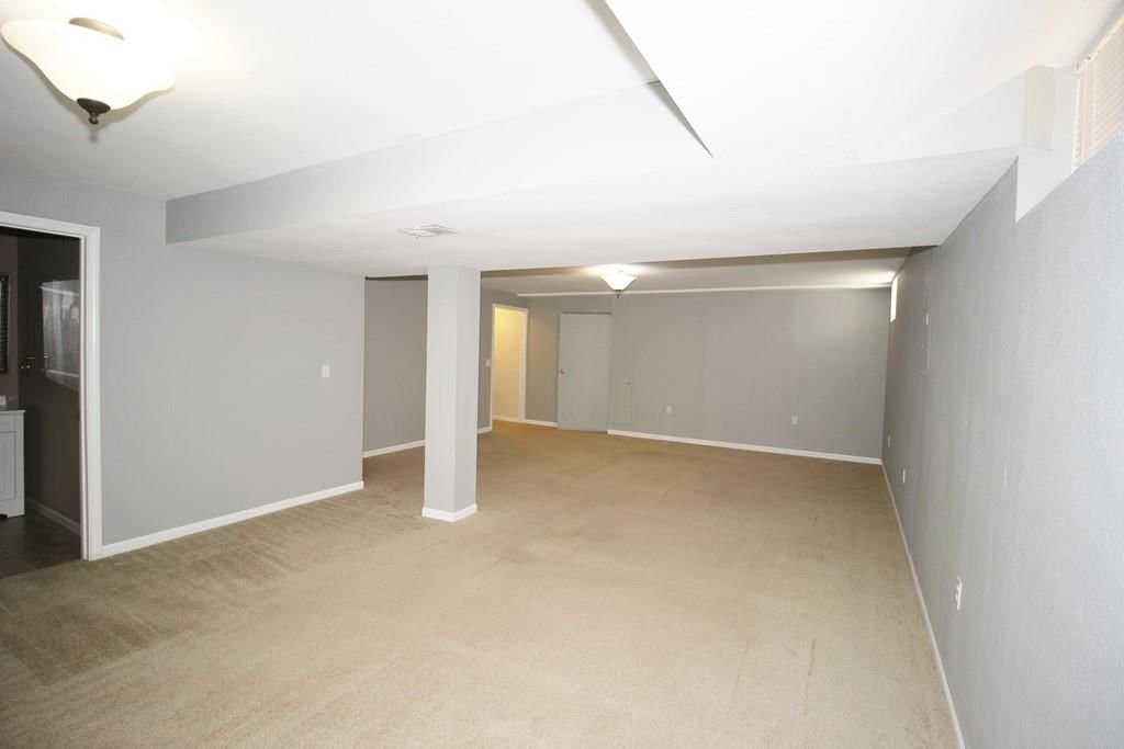 900 SW Shorthorn Drive — photo 25