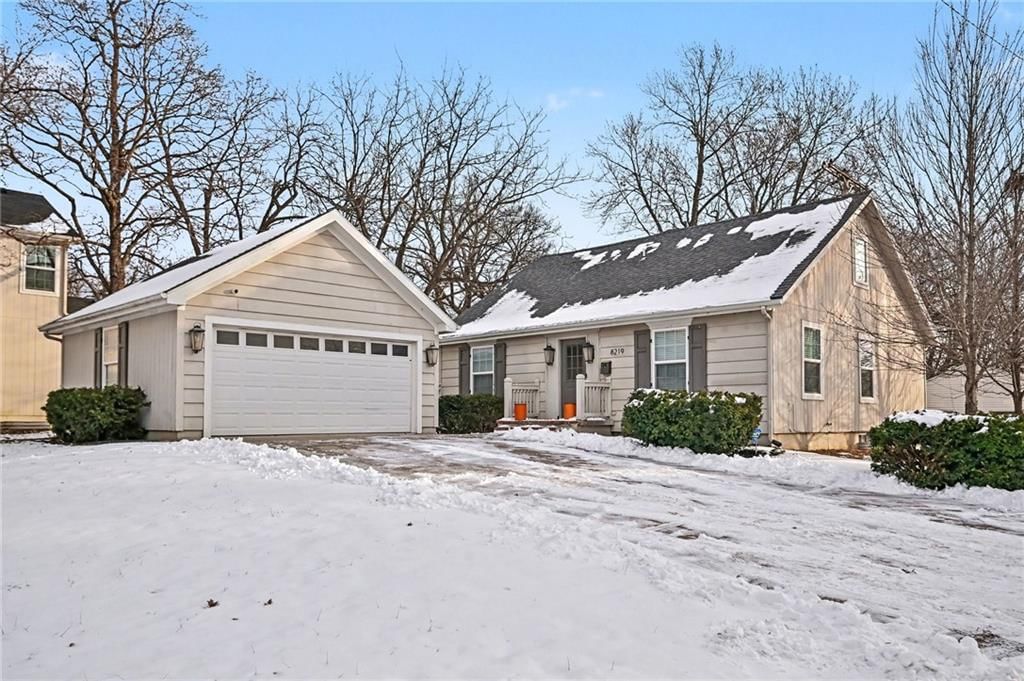 8219 Walnut Street — photo 2