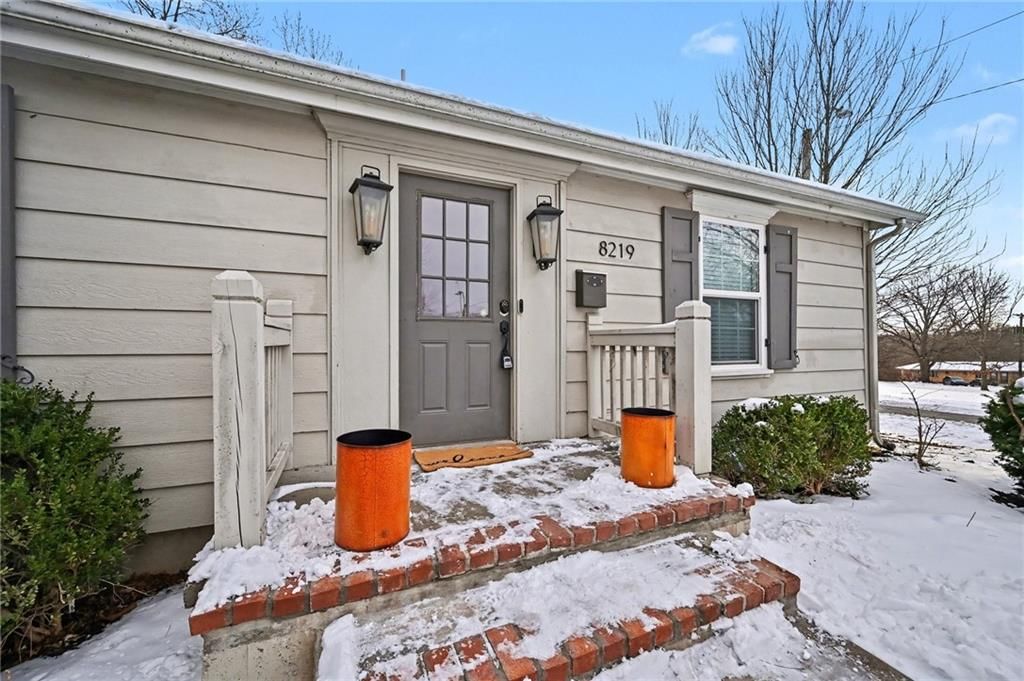 8219 Walnut Street — photo 3