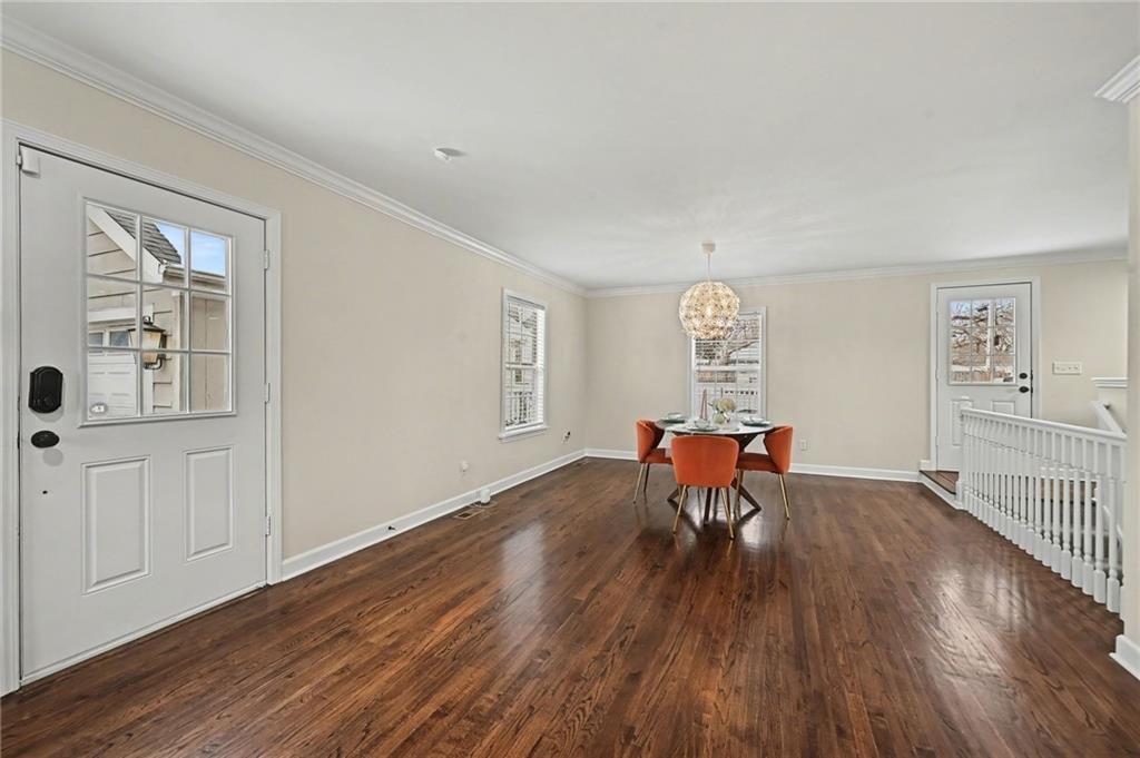 8219 Walnut Street — photo 4