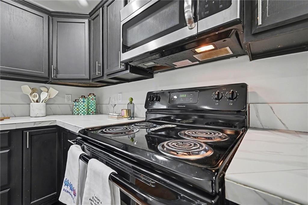 8219 Walnut Street — photo 10